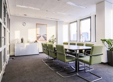 100 m² Serviced office property available to rent in Dusseldorf, Königsallee 106 (40215) - 1 | MatchOffice.com