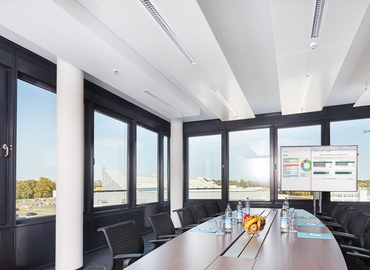 Rent a 45 m² Conference room in Frankfurt am Main, De-Saint-Exupéry-Straße 10 (60549) - 6 | MatchOffice.com