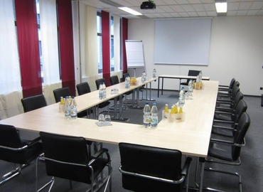 Rent a 75 m² Conference room in Leinfelden-Echterdingen, Esslinger Strasse 7 (70771) - 0 | MatchOffice