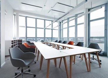 Rent a 20 m² Meeting room in Hamburg, Am Kaiserkai 69 (20457) - 8 | MatchOffice