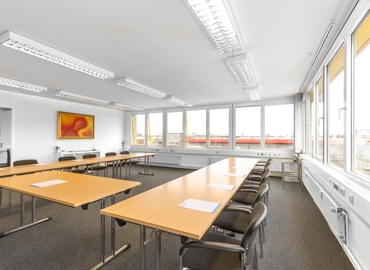 50 m² Conference center in Dusseldorf Lierenfeld, Lierenfelder Straße 51  (40231) - 0 | MatchOffice.com