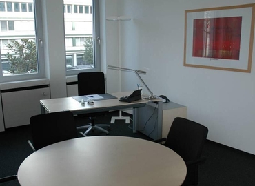 35 m² Shared workspace  in Frankfurt am Main, Mainzer Landstraße 41 (60329) - 1 | MatchOffice.com