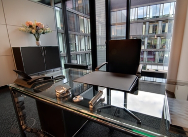 35 m² Shared workspace  in Munich, Maximilianstrasse 13 (80539) - 1 | MatchOffice