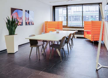 Maria-Goeppert-Strasse 3,  Coworking in Kiel, 2