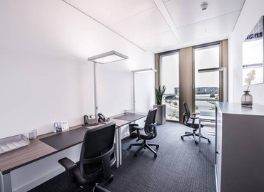 70 m² Coworking space  in Berlin Mitte, Rahel-Hirsch-Straße 10 (10557) - 1 | MatchOffice