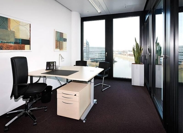 60 m² Shared workspace  in Dusseldorf, Speditionstrasse 21 (40221) - 3 | MatchOffice.com