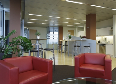 45 m² Shared workspace  in Stuttgart, Steiermaerker Straße 3-5 (70469) - 0 | MatchOffice.com