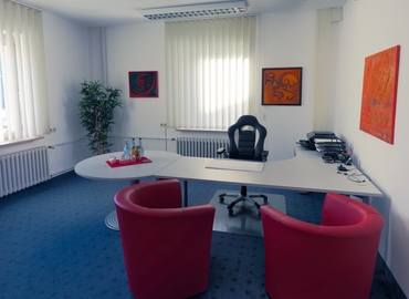 24 m² Shared workspace  in Memmingen, Buxacher Straße 5 (87700) - 2 | MatchOffice