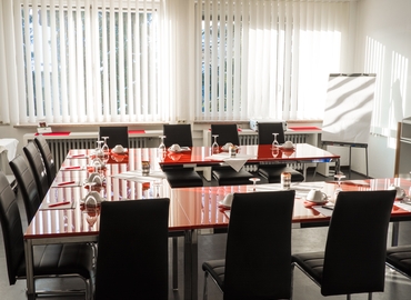 24 m² Coworking space  in Memmingen, Buxacher Straße 5 (87700) - 8 | MatchOffice