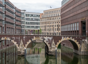 200 m² Co-working  in Hamburg Neustadt, Stadthausbrücke 8 (20355) - 9 | MatchOffice.com