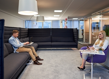 Join flexible a 20 m² Shared workspace  in Neuss, Stresemannallee 6 (41460) - 1 | MatchOffice.com
