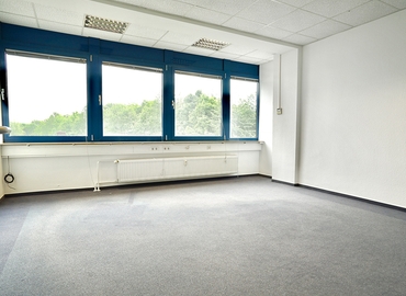 Praunheimer Landstraße 32, Business Center in Frankfurt West, 4