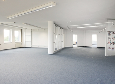 Europark Fichtenhain A 13a-c/B 15, Business Center in Krefeld