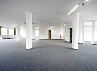 Europark Fichtenhain A 13a-c/B 15, Business Center in Krefeld