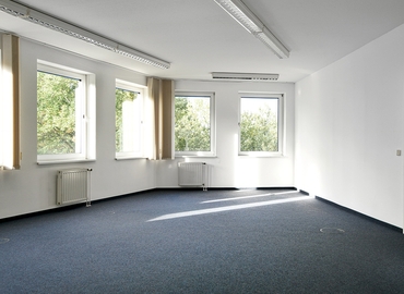 Europark Fichtenhain A 13a-c/B 15, Business Center in Krefeld