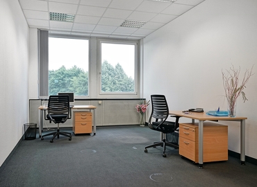 Brunhamstraße 21, Business Center in München Neuaubing, 1