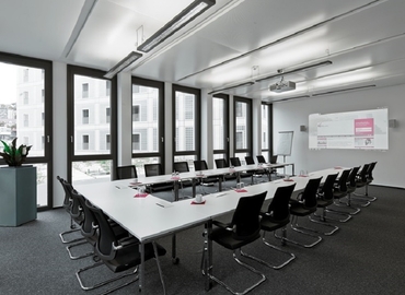 Stockholmer Platz 1, Business Center in Stuttgart, 5