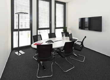 15 m² Convention center in Stuttgart, Stockholmer Platz 1 (70173) - 1 | MatchOffice