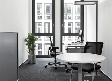 1500 m² Shared workspace  in Stuttgart, Stockholmer Platz 1 (70173) - 1 | MatchOffice