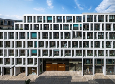 Join suitable a 45 m² Shared workspace  in Hamburg, Neuer Wall 80 (20354) - 0 | MatchOffice.com