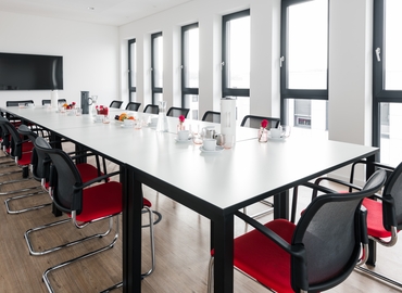 250 m² Convention center in Bielefeld, Herforder Straße 69 (33602) - 0 | MatchOffice.com
