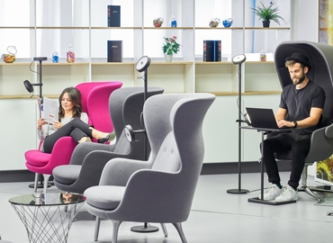 Lilienthalstraße 27, Business Center in Hallbergmoos