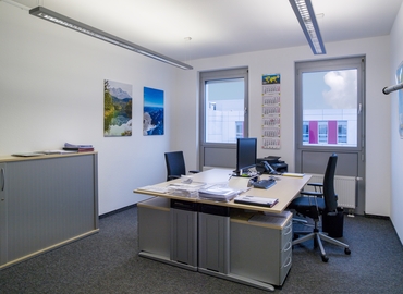 Josef-Schappe-Straße 21, Business Center in Ratingen, 2