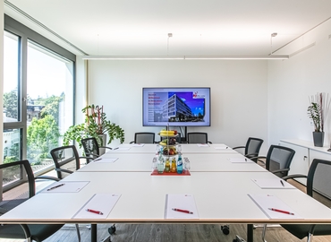 Choose a 100 m² Meeting room in Wiesbaden, Klingholzstraße 7 (65189) - 2 | MatchOffice