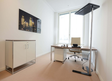 Maximilianstraße 2, Business Center in München Altstadt, 2