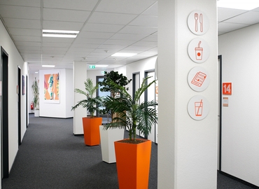 Adenauerstraße 20, Business Center in Würselen