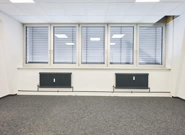 Carl-Zeiss-Straße 5, Business Center in Fellbach