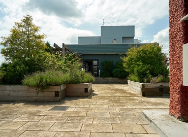 Carl-Zeiss-Straße 5, Business Center in Fellbach