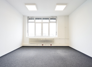 Carl-Reuther-Straße 1-3, Business Center in Mannheim, 5