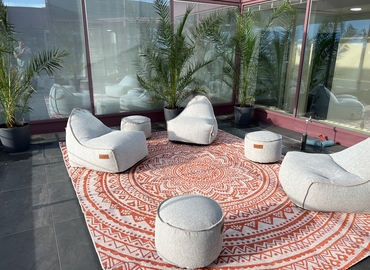 Valentin-Linhof-Straße 10, Business Center in München Trudering-Riem, 2