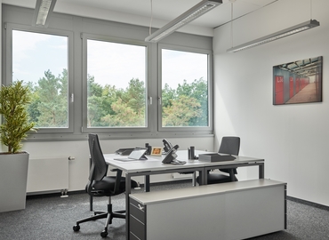 Werner-Heisenberg-Straße 2, Business Center in Neu-Isenburg, 0