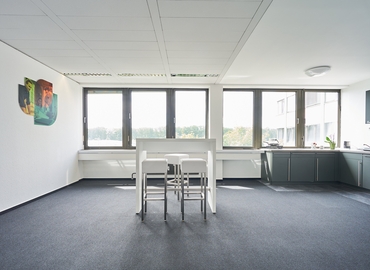 Carl-Legien-Straße 15, Business Center in Offenbach