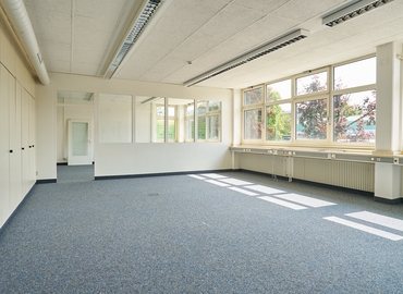 Benzstraße 2, Business Center in Frickenhausen