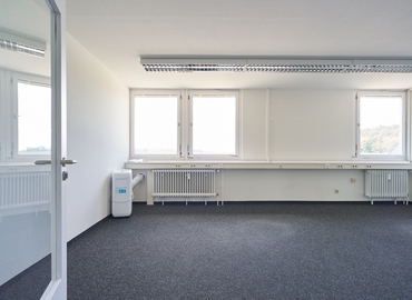 Benzstraße 2, Business Center in Frickenhausen