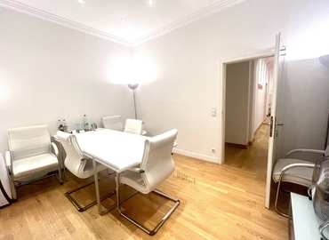 Grillparzerstraße 46,  Besprechungsraum in München Bogenhausen, 2