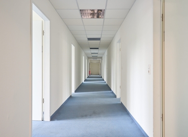 50 m² Business center in Dusseldorf Lohausen, Heltorfer Straße 2-6 & 12-22 (40472) - 4 | MatchOffice.com