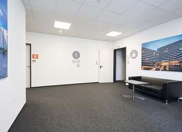 Stuttgarter Straße 106, Business Center in Fellbach, 8