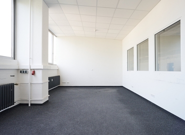 Osterholzallee 140/144, Business Center in Ludwigsburg, 6