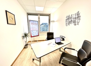 30 m² Shared workspace  in Hannover, Hildesheimer Str. 265-267 (30519) - 1 | MatchOffice