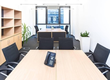 16 m² Convention center in Dresden, Altmarkt 10 (01067) - 1 | MatchOffice.com