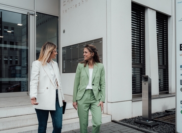 100 m² Business park in Mannheim, Harrlachweg 1 (68163) - 1 | MatchOffice