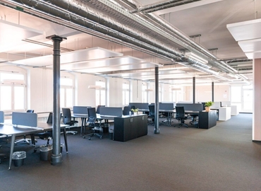 Hindenburgstraße 45, Business Center in Ludwigsburg, 1