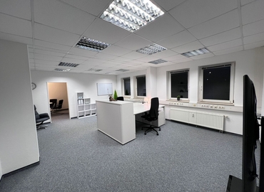 Weberstraße 1, Business Center in Isernhagen, 2