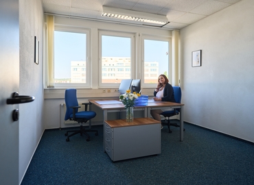 Neue Strasse 95, Business Center in Kirchheim, 0