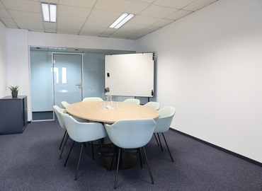 76 m² Convention center in Neuss, Hellersbergstraße 12A (41460) - 1 | MatchOffice.com