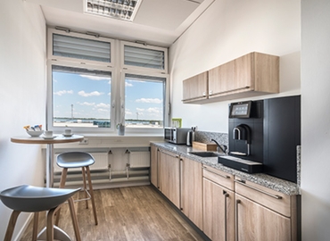 Flughafenstrasse 118, Business Center in Nürnberg, 10